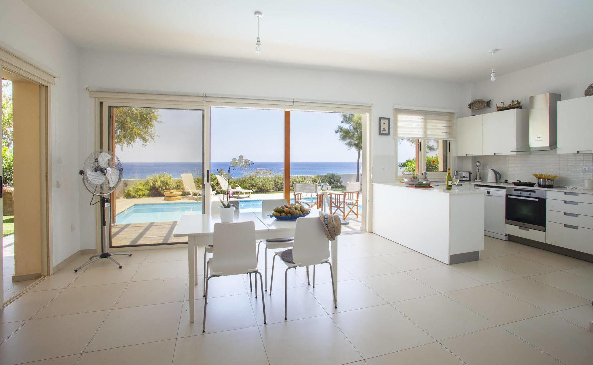 House 7, The Artisan Resort Protaras Eksteriør bilde